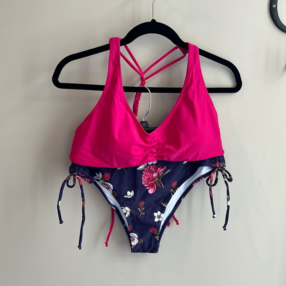 Swim suit